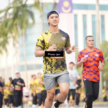 Runner Photo 6252943