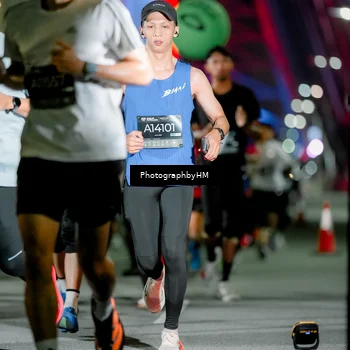 Runner Photo 6252945