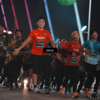 Runner Photo 6252963