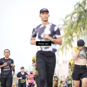 Runner Photo 6253022