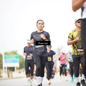 Runner Photo 6253024