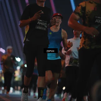 Runner Photo 6253062