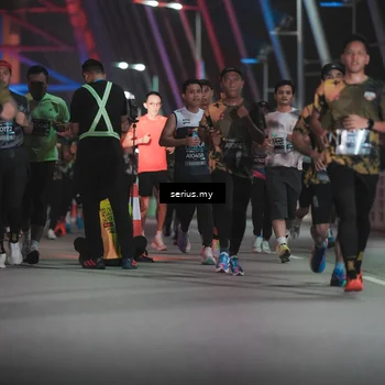 Runner Photo 6253102