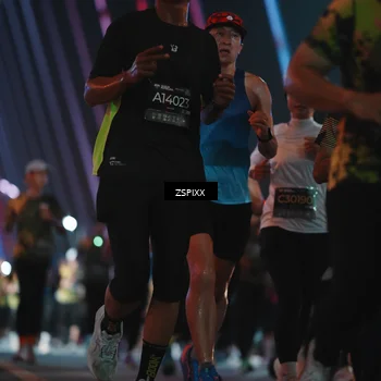 Runner Photo 6253115