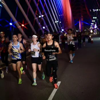 Runner Photo 6253129