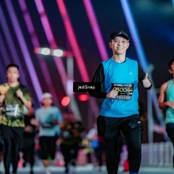 Runner Photo 6253131