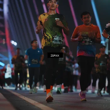 Runner Photo 6253138