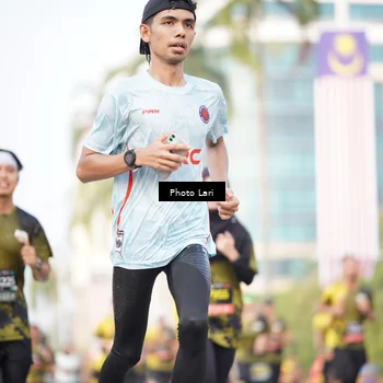 Runner Photo 6253168