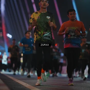 Runner Photo 6253285