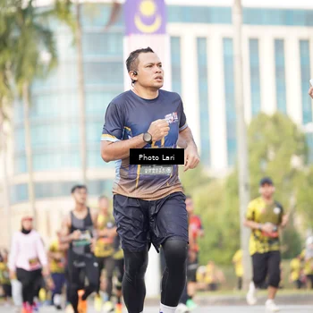 Runner Photo 6253305