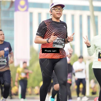 Runner Photo 6253311