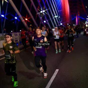 Runner Photo 6253312