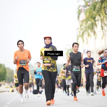 Runner Photo 6253316