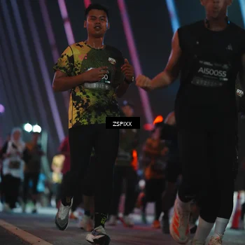 Runner Photo 6253362