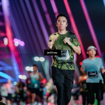 Runner Photo 6253373