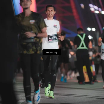 Runner Photo 6253446