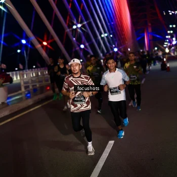 Runner Photo 6253470