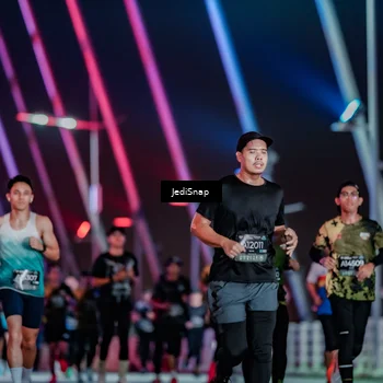 Runner Photo 6253529