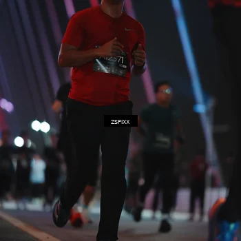 Runner Photo 6253798