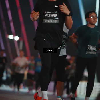 Runner Photo 6253822
