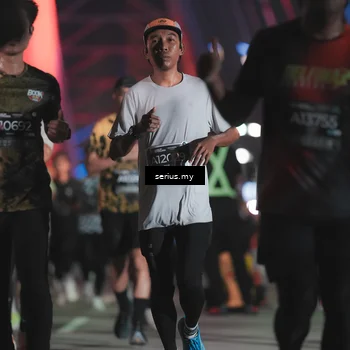 Runner Photo 6253853