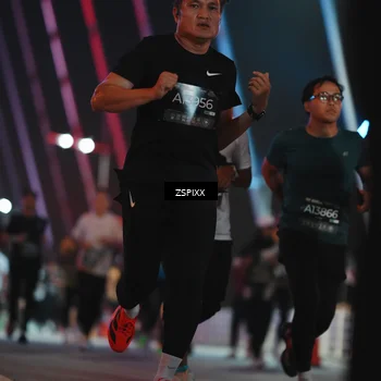 Runner Photo 6253884