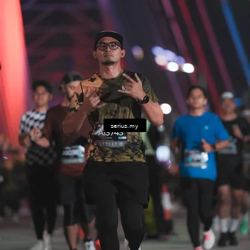 Runner Photo 6253921