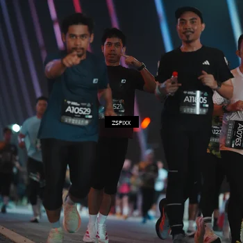 Runner Photo 6253922