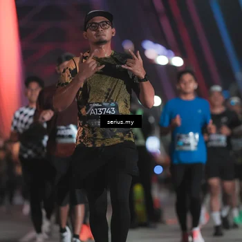 Runner Photo 6253929