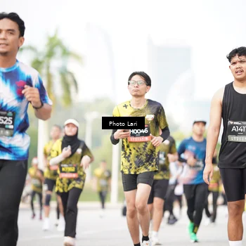 Runner Photo 6254006