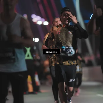 Runner Photo 6254012