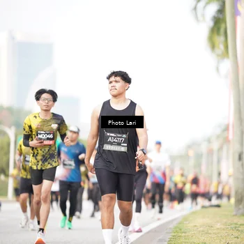 Runner Photo 6254018