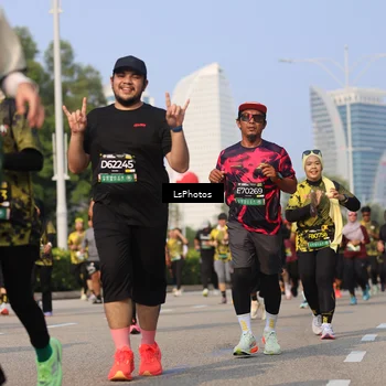 Runner Photo 6254027