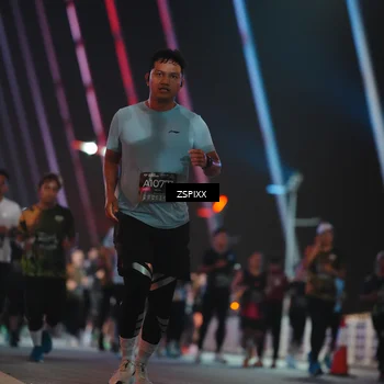 Runner Photo 6254031