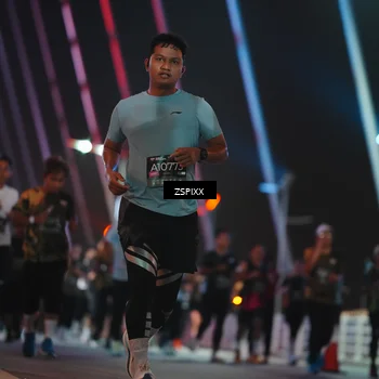 Runner Photo 6254033