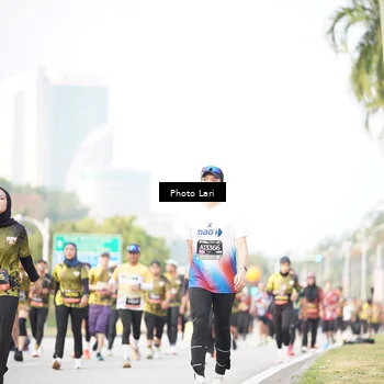 Runner Photo 6254038