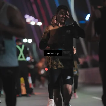 Runner Photo 6254045