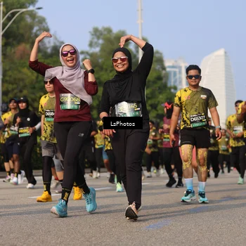 Runner Photo 6254096