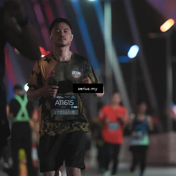 Runner Photo 6254101