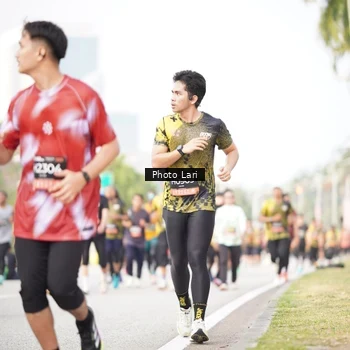 Runner Photo 6254106