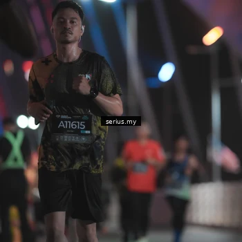 Runner Photo 6254108