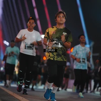 Runner Photo 6254121