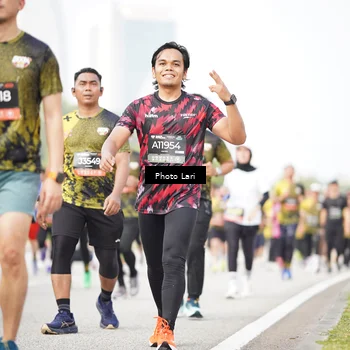 Runner Photo 6254135