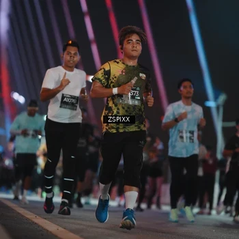 Runner Photo 6254143