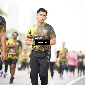 Runner Photo 6254157