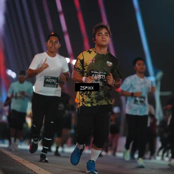 Runner Photo 6254158
