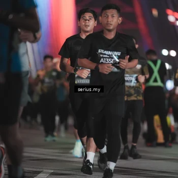 Runner Photo 6254164