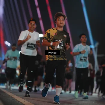 Runner Photo 6254196
