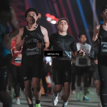 Runner Photo 6254225