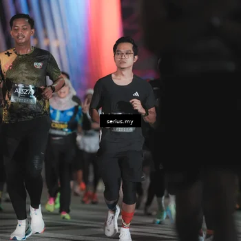 Runner Photo 6254275